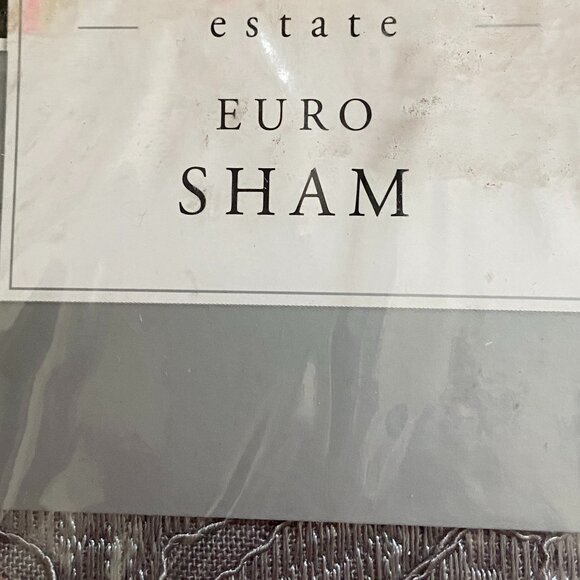 🐝🐝VTG Bridge Street Estate ONE Euro Sham Grey 26x26 Embroidered NWT - Picture 3 of 6
